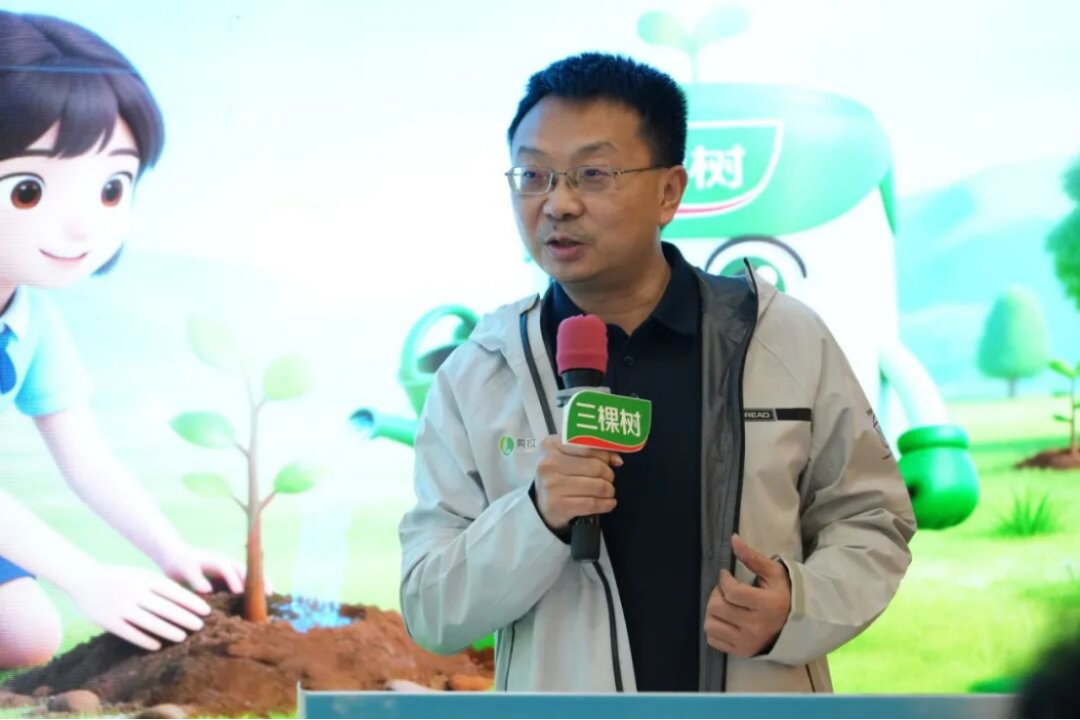 三棵樹(shù)福鼎白茶園生態(tài)修復(fù)行動(dòng)856